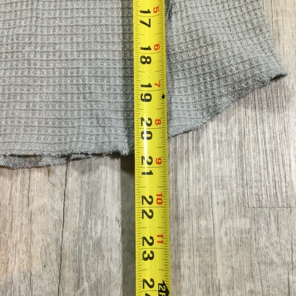 Free People Womens Size Small One Of The Girls Henley Snap Button Top In Gray - Picture 10 of 10